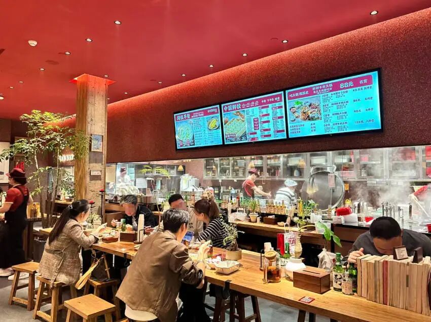 赛季升班马,连胜终结,劲旅强势反,乐鱼体育官网,乐鱼体育App,乐鱼体育直播,乐鱼体育娱乐,乐鱼体育中心