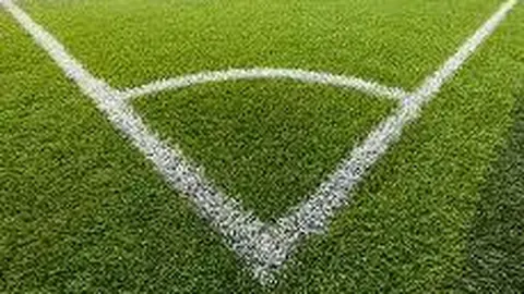 杨瀚森梦幻脚步进球，NBA官方点赞：左手绝杀，表现抢眼